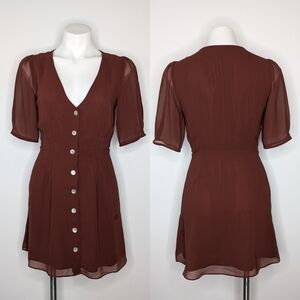 NWT Wilfred Aritzia rust brown v neck button up short sleeve dress S